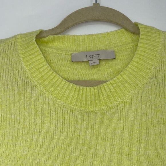 Loft Neon Green Crew Neck Soft Sweater Wool Blend Medium - Picture 3 of 10